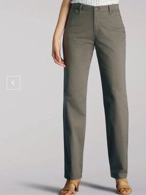 Lee Women's Relaxed Fit Straight Leg Pant All Day Work Pant